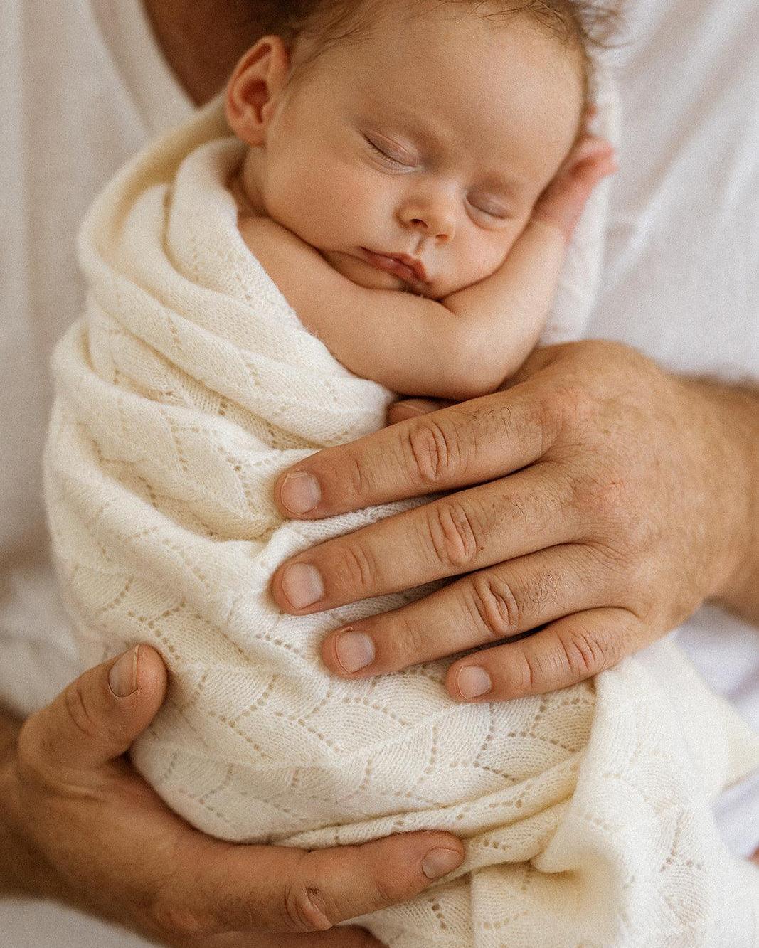 Hello Baby Box - Leaf - Heirloom Cashmere Australia