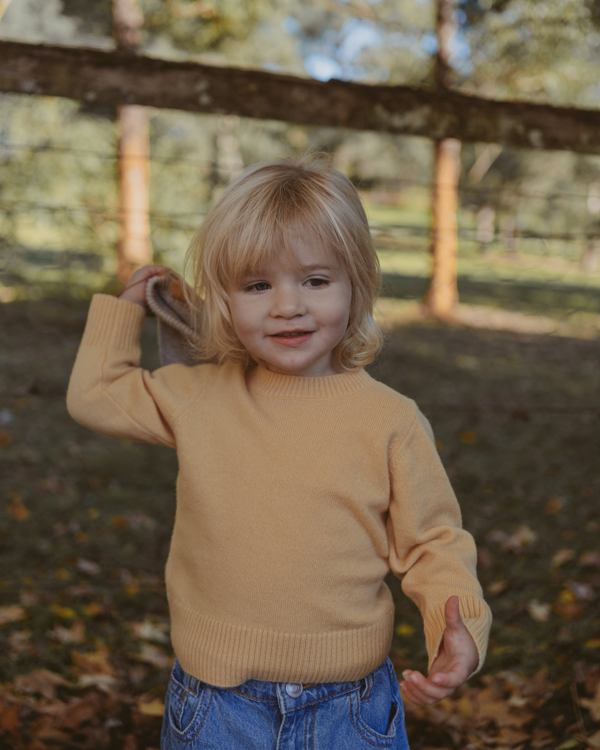 cashmere kids sweater lemon 2